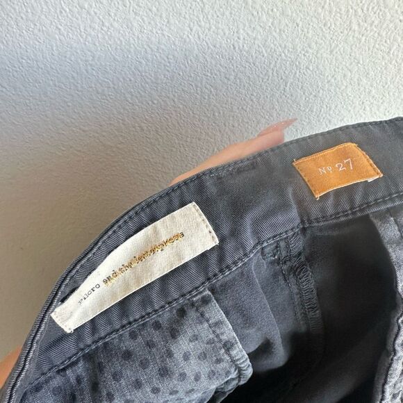 $5/$25 Anthropologie Pilcro Gray Lace Crochet Panel Mini Pencil Skirt Si… - Picture 4 of 5